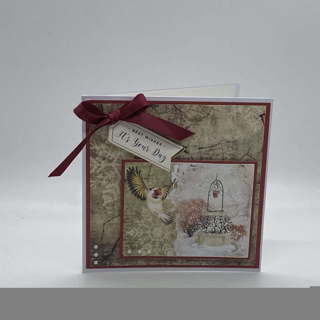 Bird And Well Winter Roses Special Day Card
